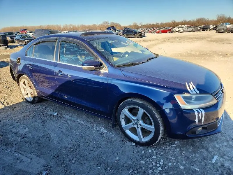 2012 VOLKSWAGEN JETTA TDI  