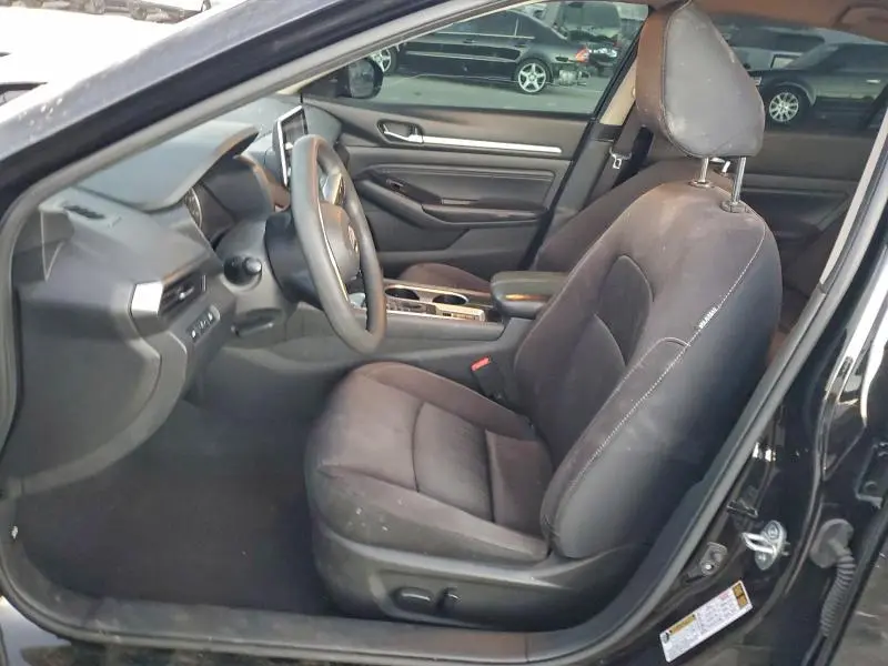 2021 NISSAN ALTIMA SV  