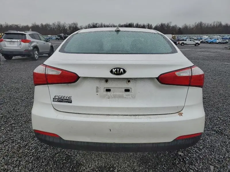 2015 KIA FORTE LX  