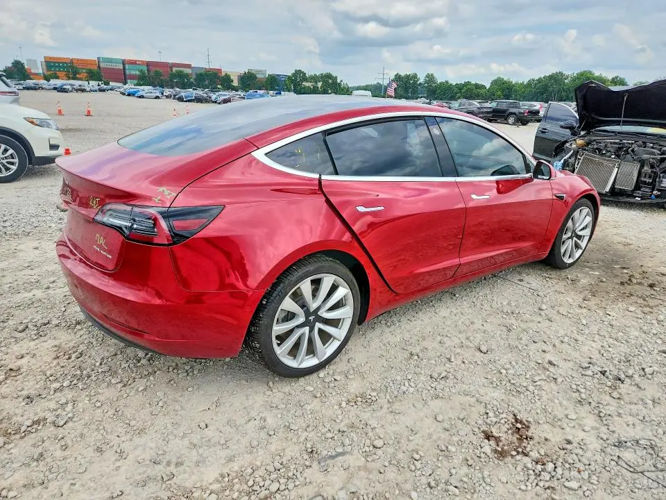 2018 TESLA MODEL 3   