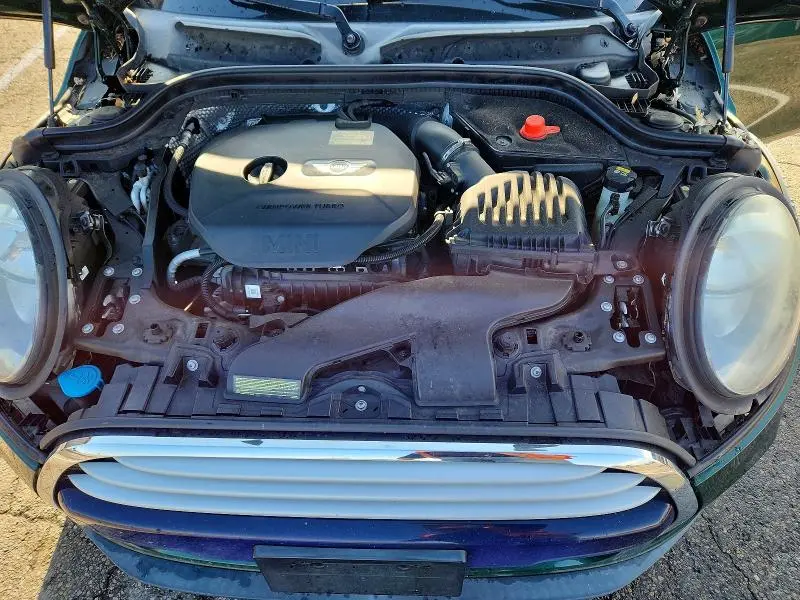 2015 MINI COOPER   