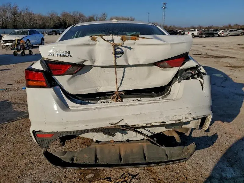 2019 NISSAN ALTIMA S  