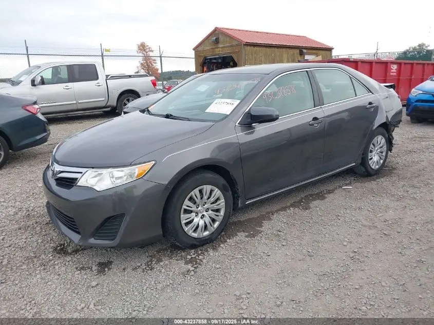 2013 TOYOTA CAMRY LE