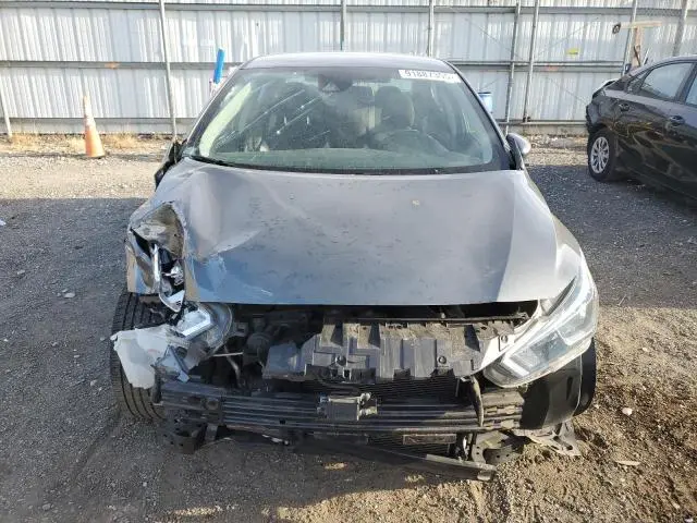 2021 NISSAN VERSA SV  