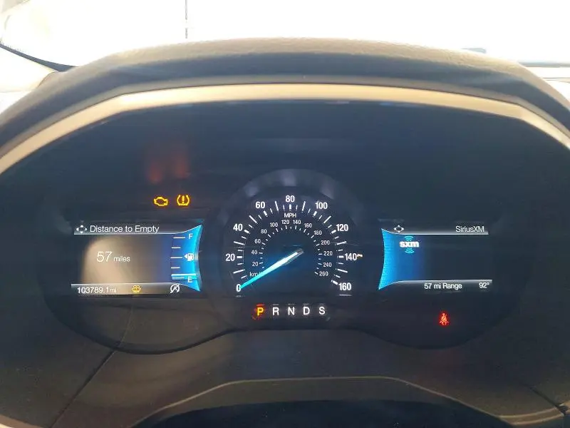 2021 FORD EDGE SE  
