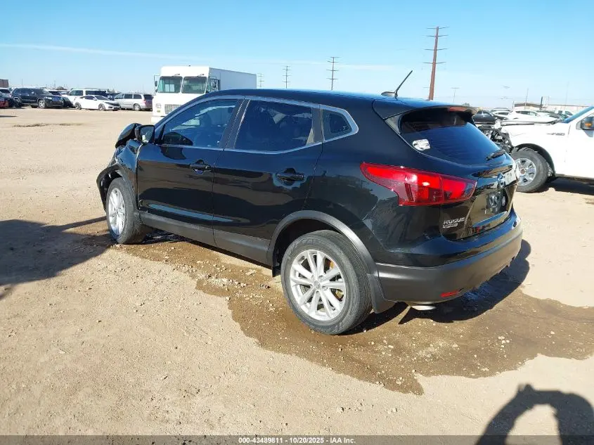 2017 NISSAN ROGUE SPORT S