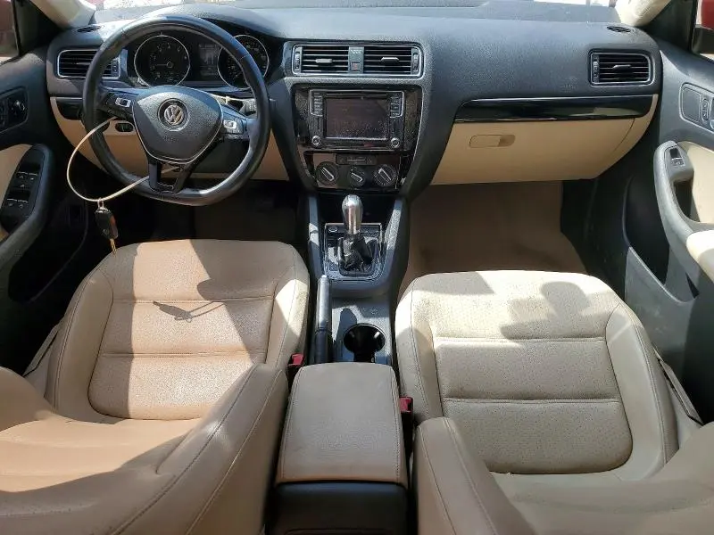 2016 VOLKSWAGEN JETTA SEL  