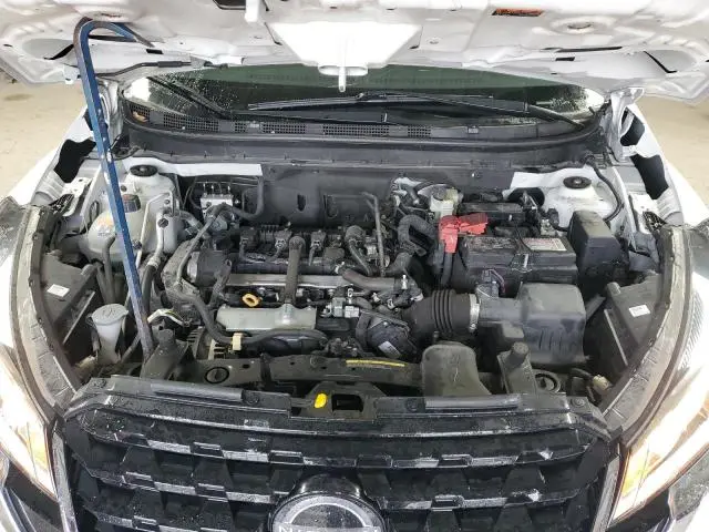 2022 NISSAN KICKS SV  