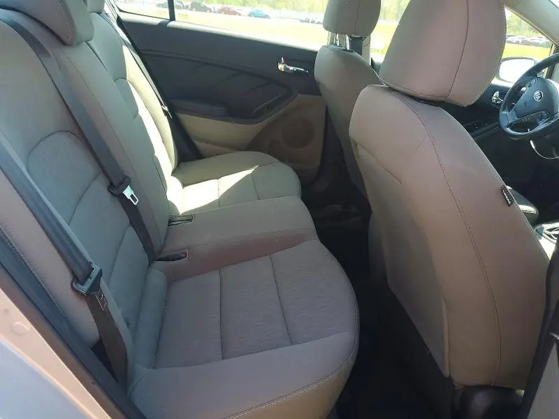 2016 KIA FORTE LX  