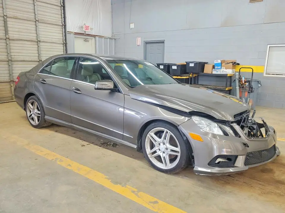 2011 MERCEDES-BENZ E 350  