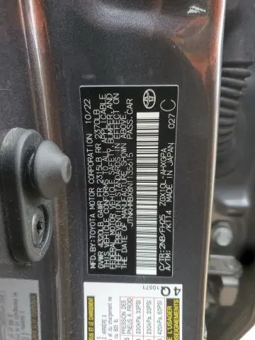 2022 TOYOTA C-HR XLE  