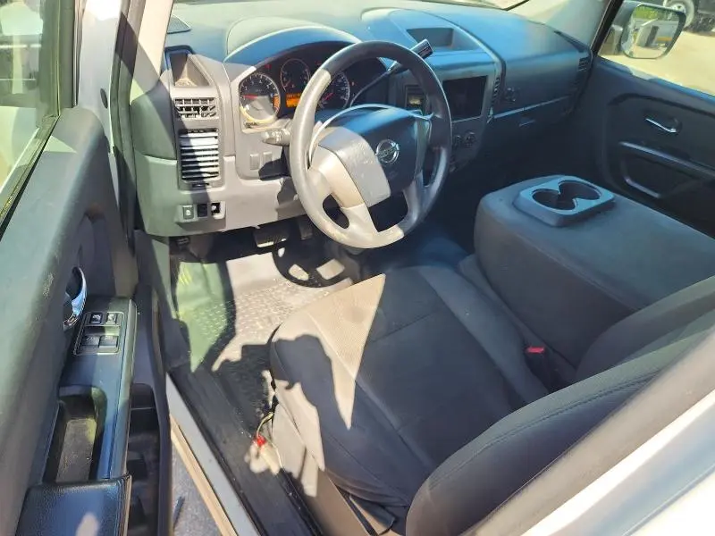 2015 NISSAN TITAN S  