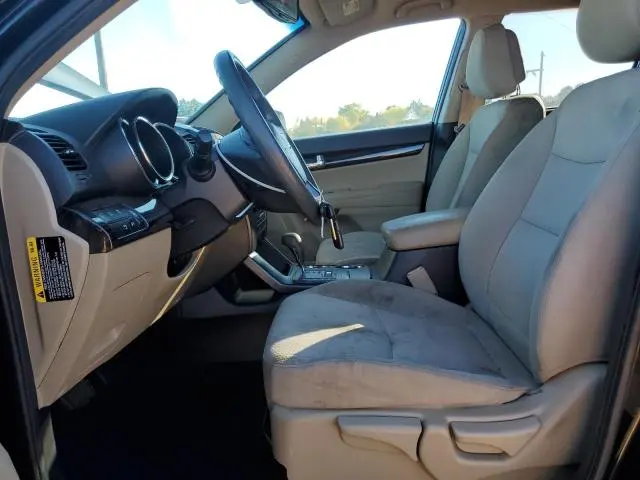 2011 KIA SORENTO BASE  