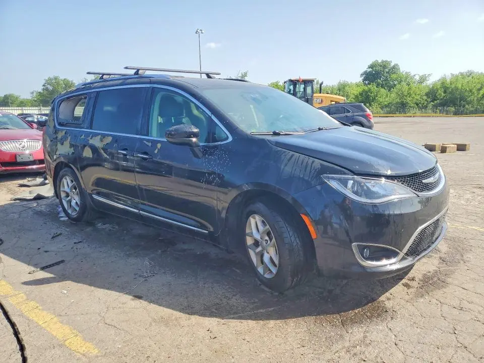 2019 CHRYSLER PACIFICA TOURING L PLUS  