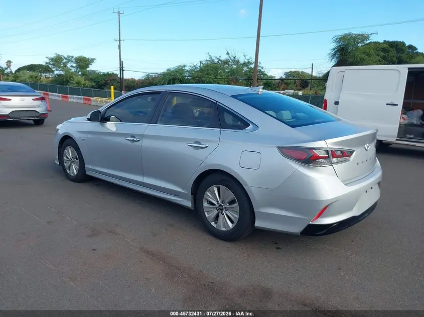 2018 HYUNDAI SONATA HYBRID SE