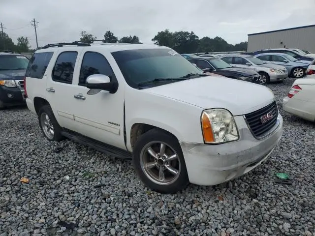 2010 GMC YUKON SLT  