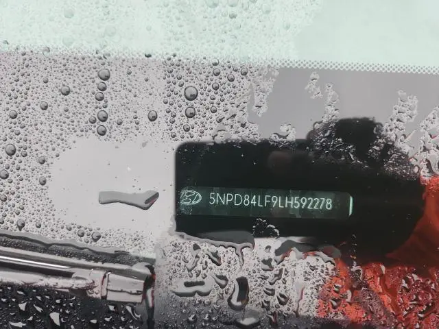 2020 HYUNDAI ELANTRA SEL  