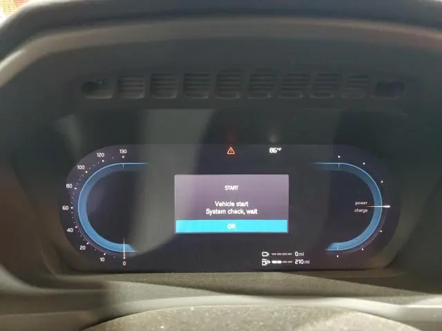 2025 VOLVO XC90 PLUS  