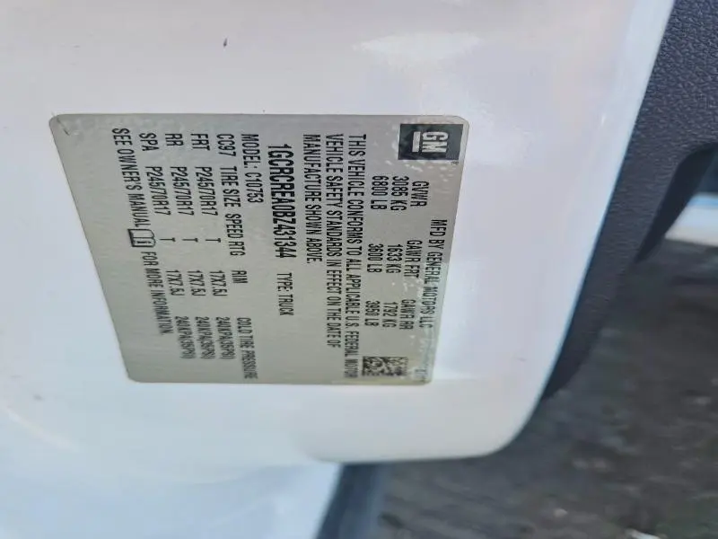 2011 CHEVROLET SILVERADO C1500 LS  