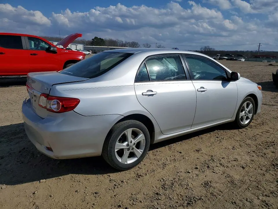 2012 TOYOTA COROLLA LE  