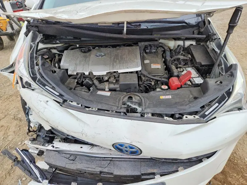 2017 TOYOTA PRIUS THREE TOURING  