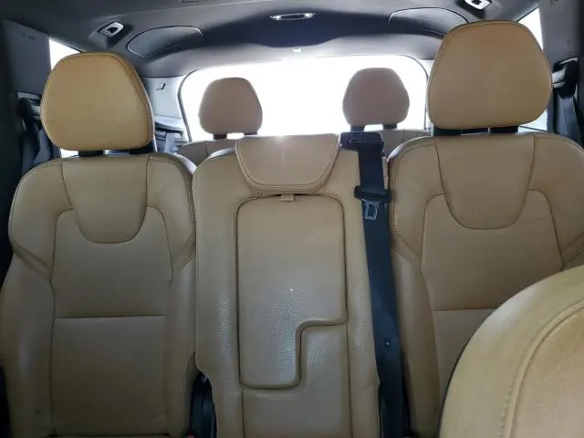 2017 VOLVO XC90 T6
