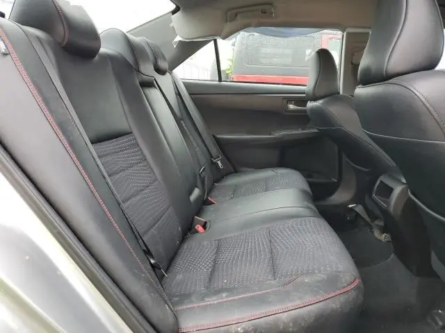 2015 TOYOTA CAMRY LE  