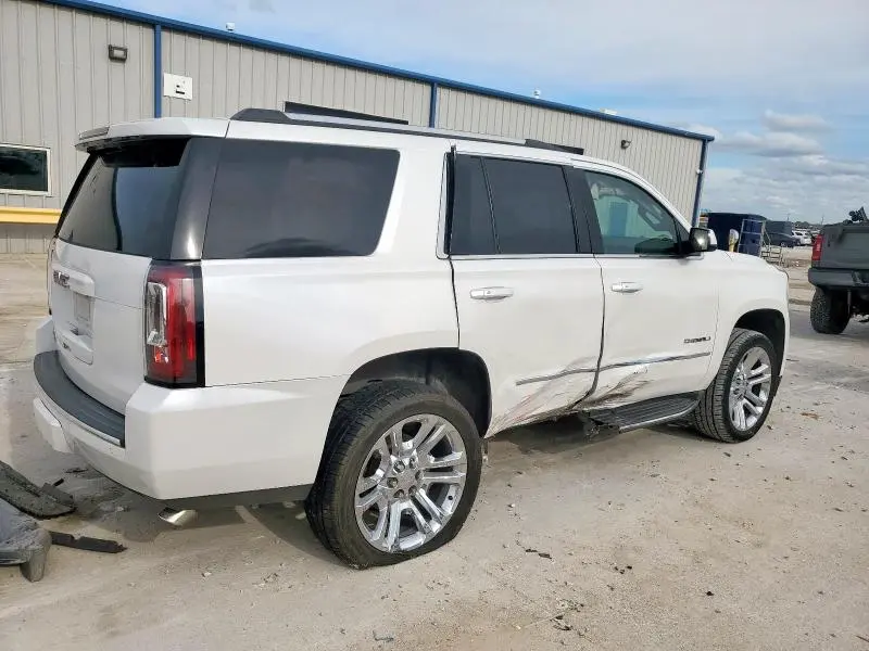 2017 GMC YUKON SLT  