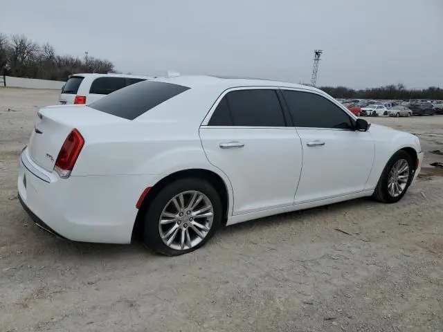 2016 CHRYSLER 300C   