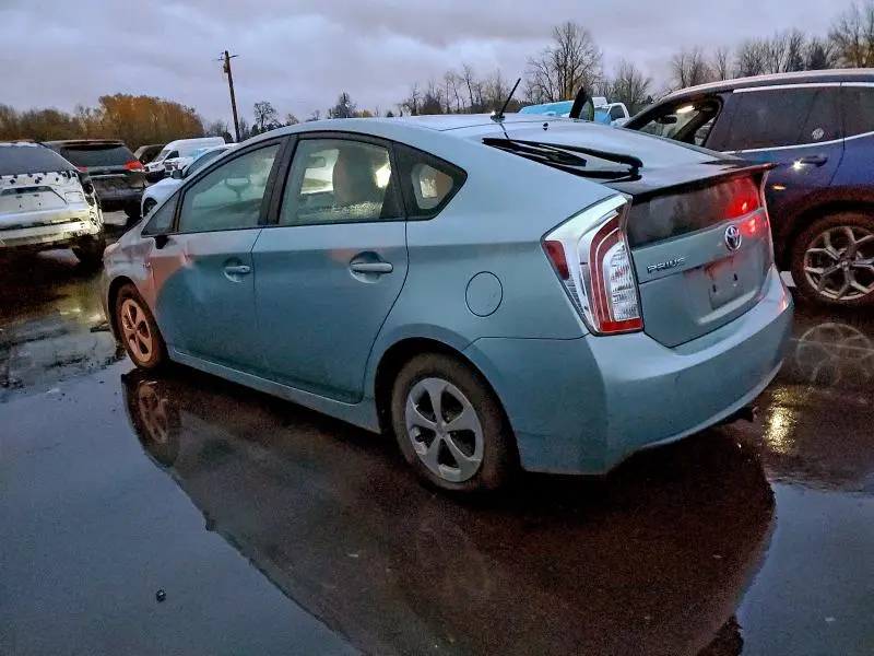 2015 TOYOTA PRIUS   