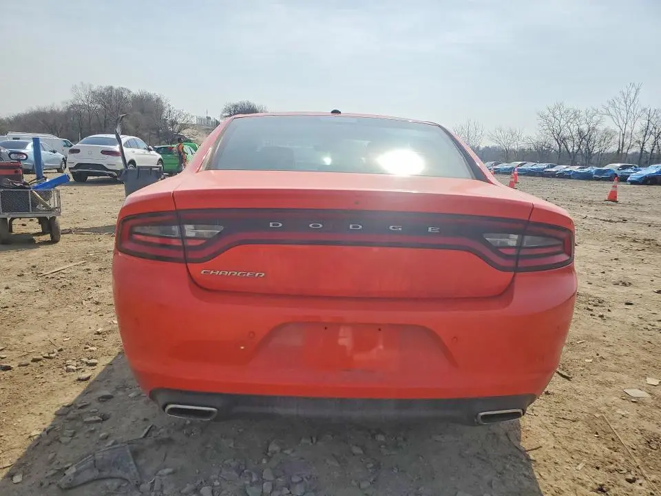 2021 DODGE CHARGER SXT  