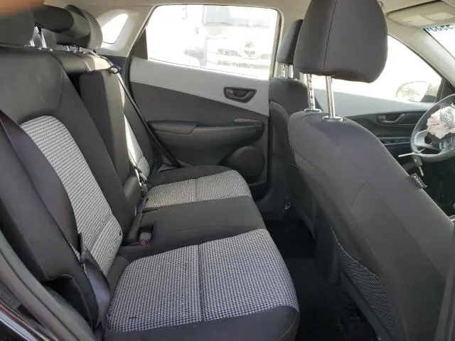 2021 HYUNDAI KONA SE  