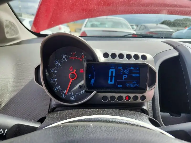 2012 CHEVROLET SONIC LS  