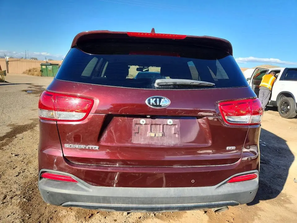 2017 KIA SORENTO LX  