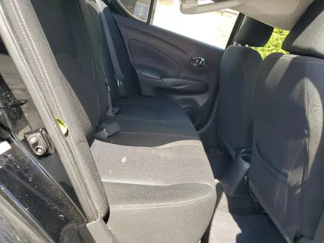 2017 NISSAN VERSA S  