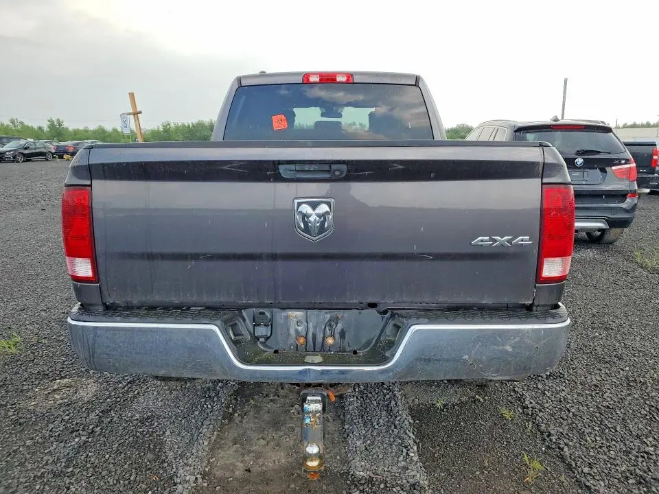 2017 RAM 1500 ST  