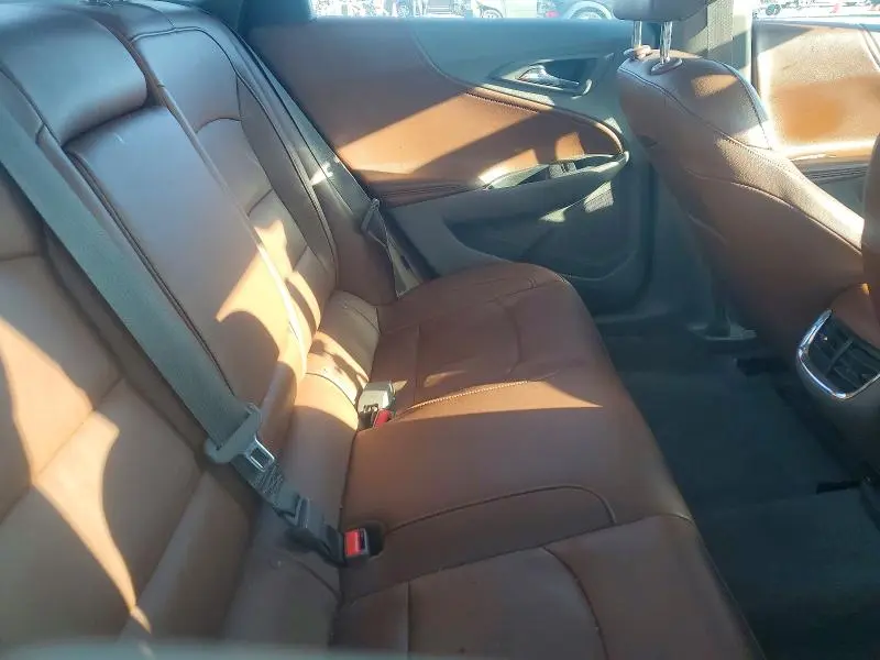 2017 CHEVROLET MALIBU LT  