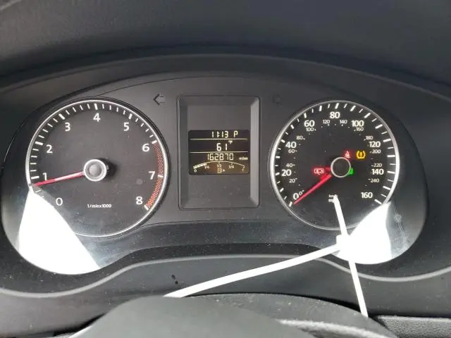 2012 VOLKSWAGEN JETTA SE  