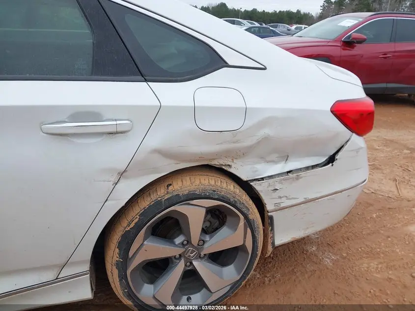 2018 HONDA ACCORD TOURING 2.0T