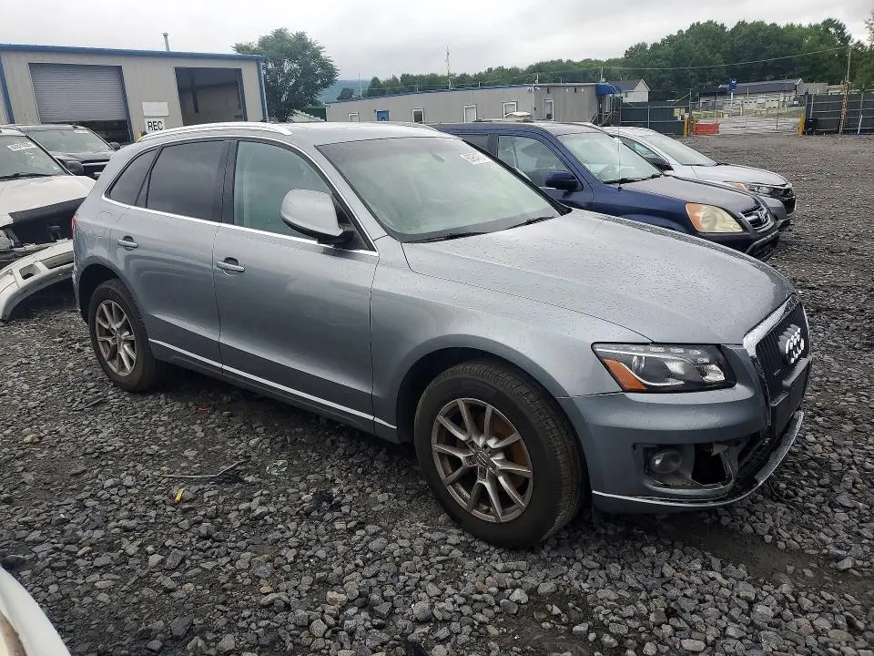 2011 AUDI Q5 PREMIUM PLUS  