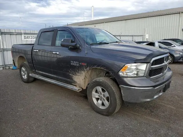 2016 RAM 1500 SLT