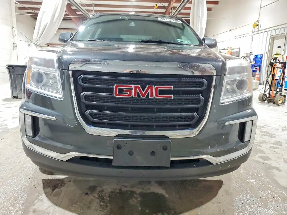 2017 GMC TERRAIN SLE  