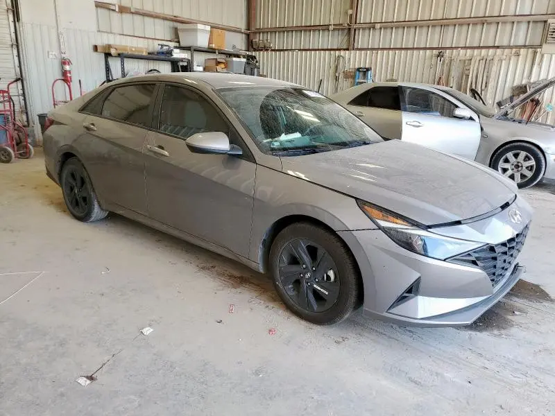 2022 HYUNDAI ELANTRA BLUE