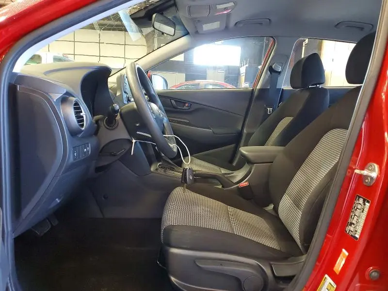 2021 HYUNDAI KONA SE  