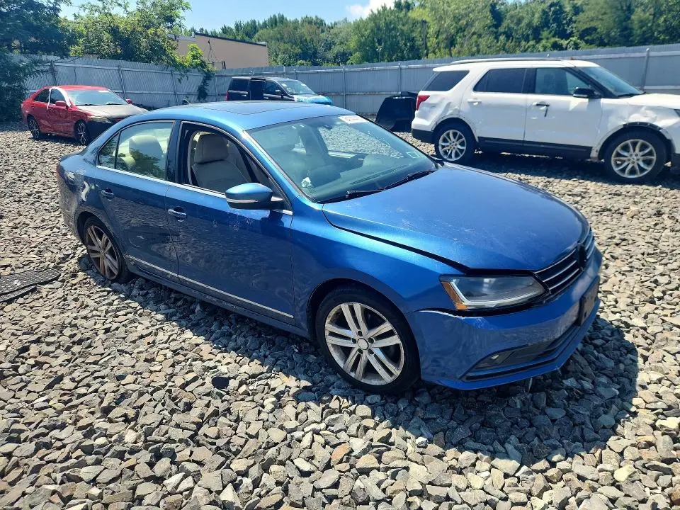 2017 VOLKSWAGEN JETTA SEL  