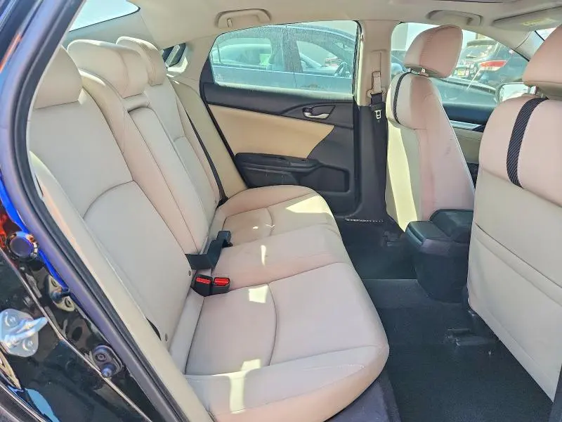 2018 HONDA CIVIC EX  