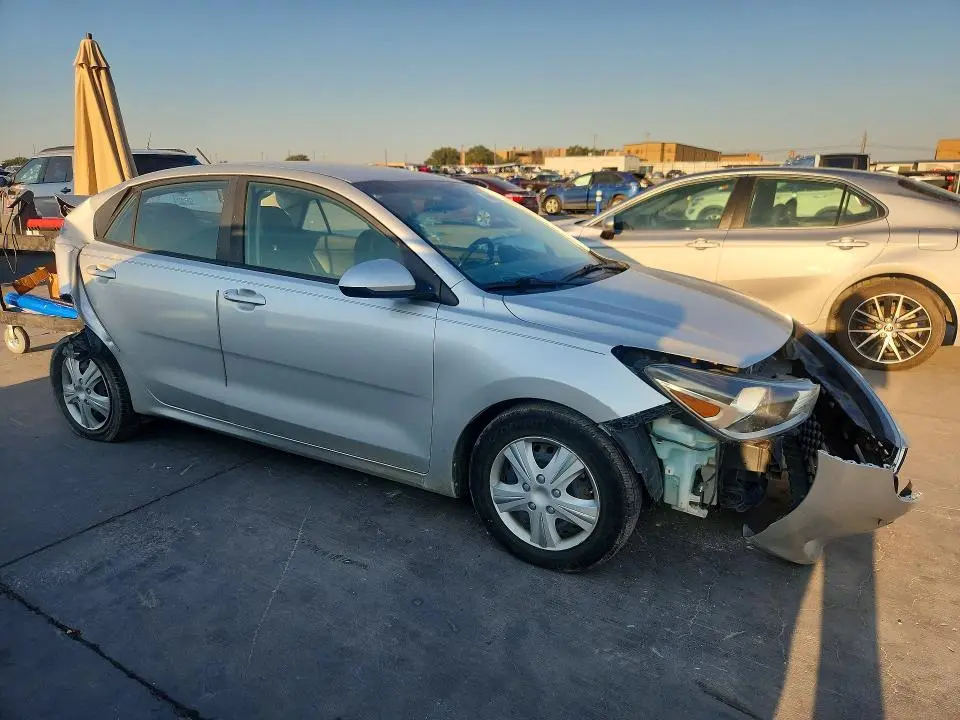 2019 KIA RIO S  