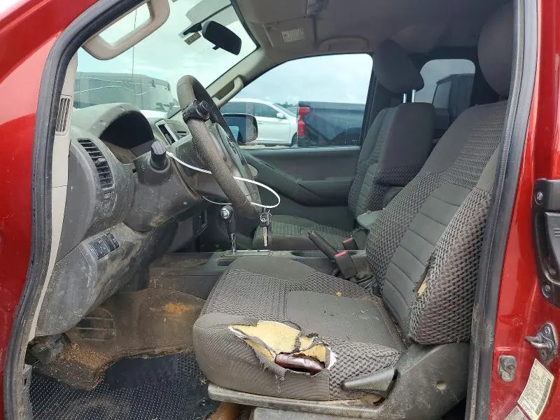 2012 NISSAN FRONTIER SV V6  