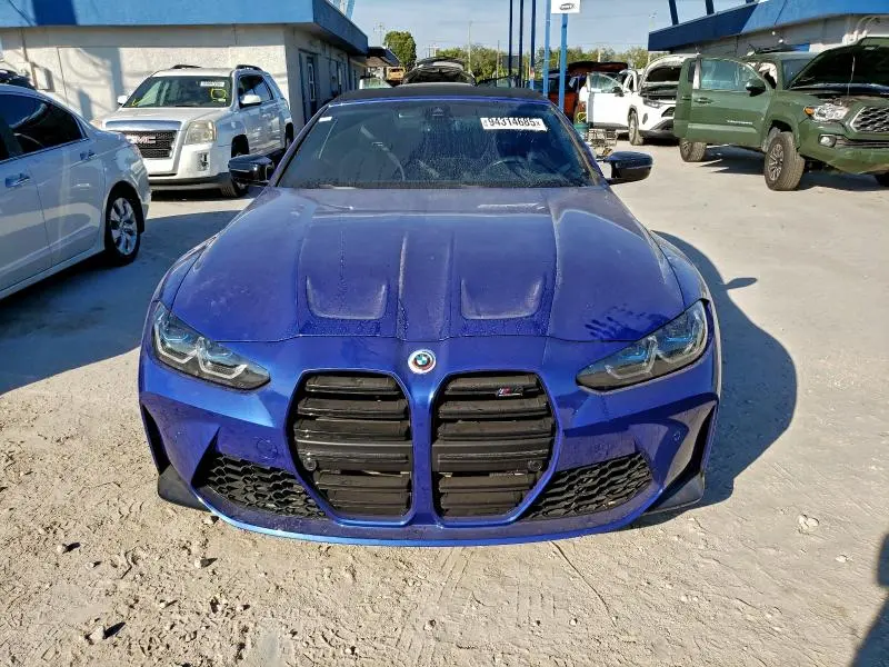 2022 BMW M4 COMPETITION  