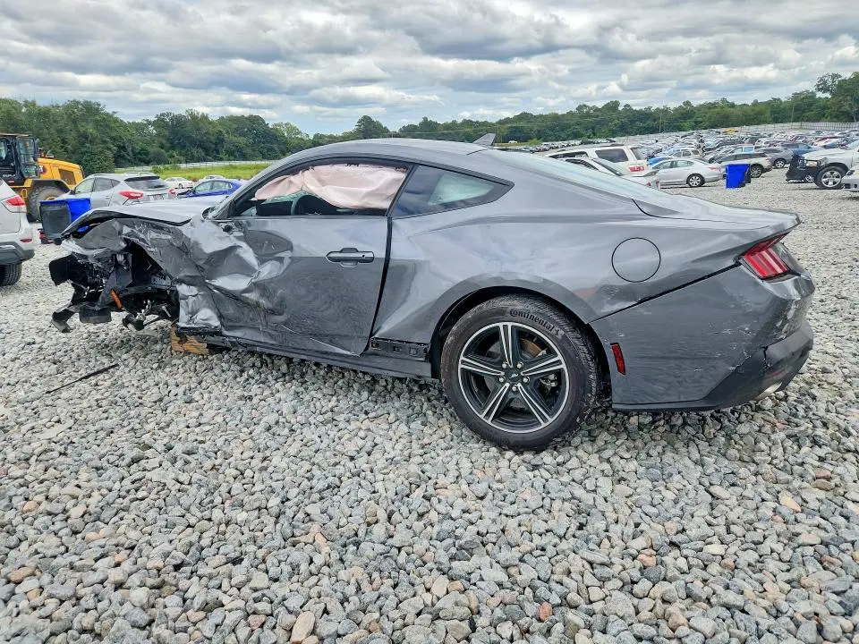 2025 FORD MUSTANG   